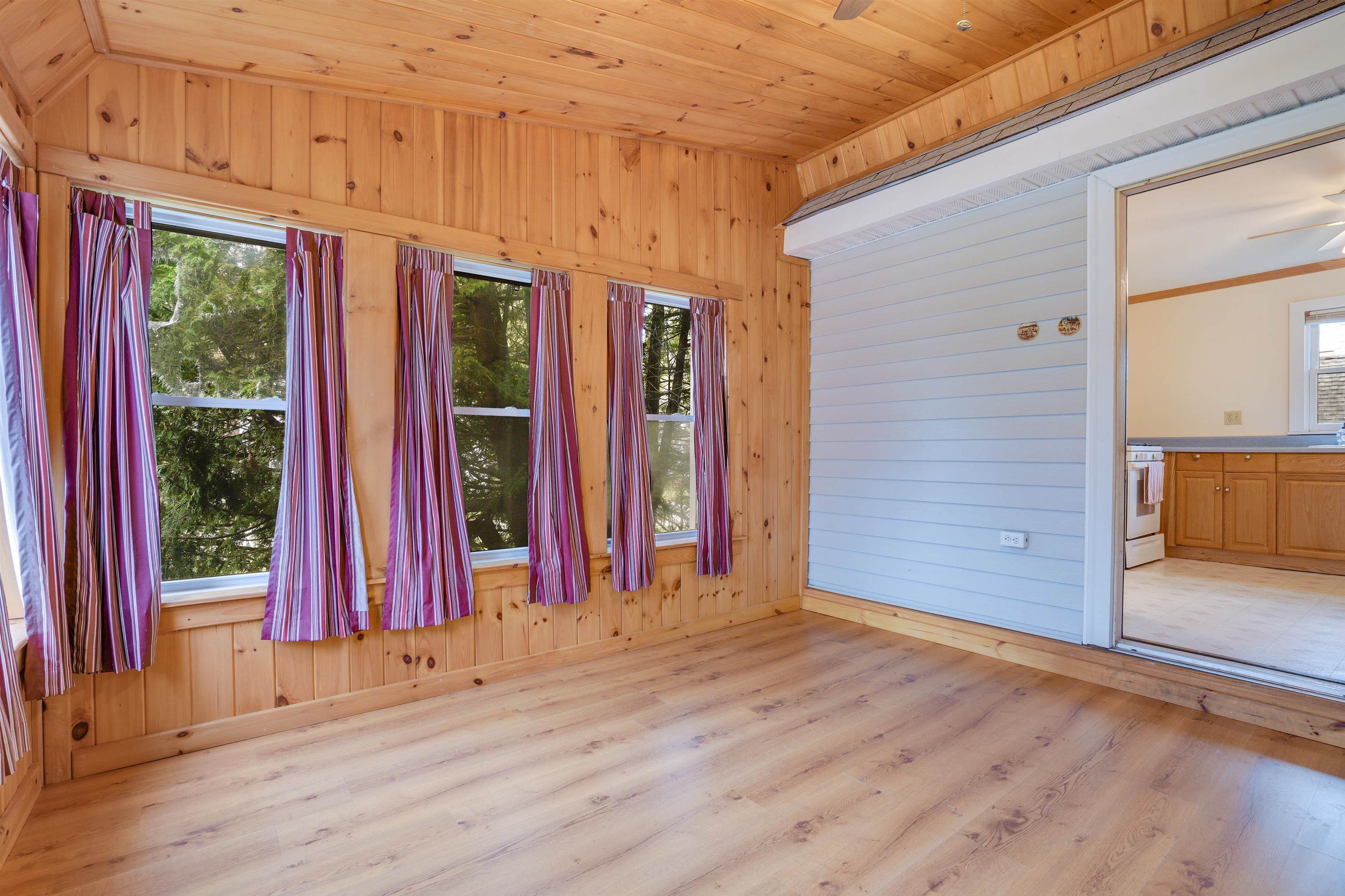 11 Connell Street Hudson, NH 03051 - Photo 14 of 25 Gallery Image 14