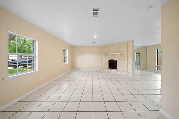$244,950 | 17423 Glenpatti Drive, Houston, TX 77084