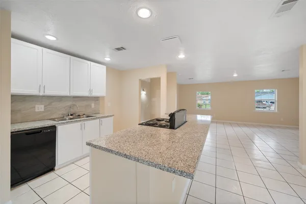 $244,950 | 17423 Glenpatti Drive, Houston, TX 77084