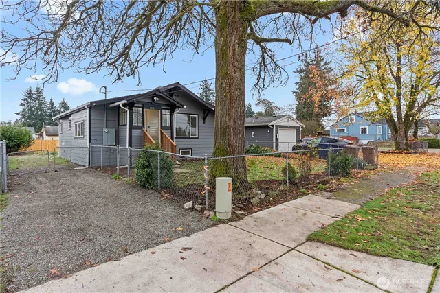 $415,000 | 3317 South Madison Street, Tacoma, WA 98409