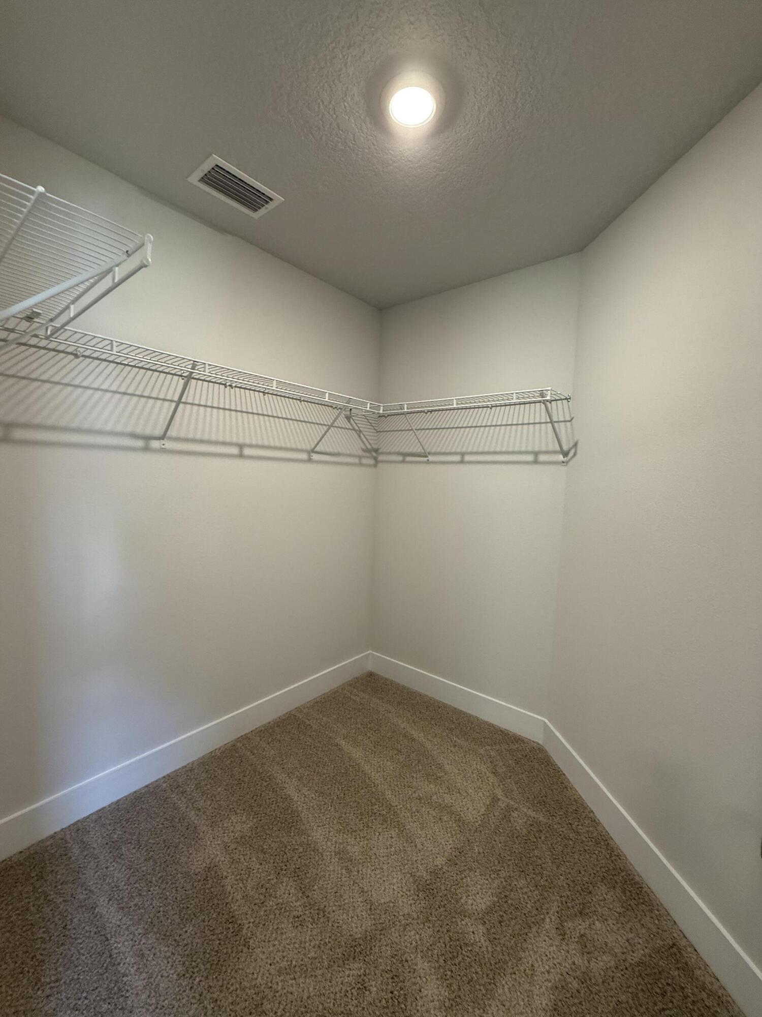 2400 Aleia Lane Crestview, FL 32536 - Photo 15 of 21 IMG_4517