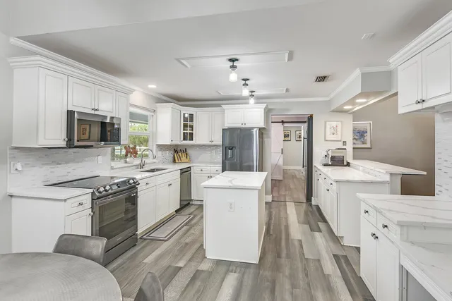 $2,750,000 | 1401 Pelham Road, Wellington, FL 33414