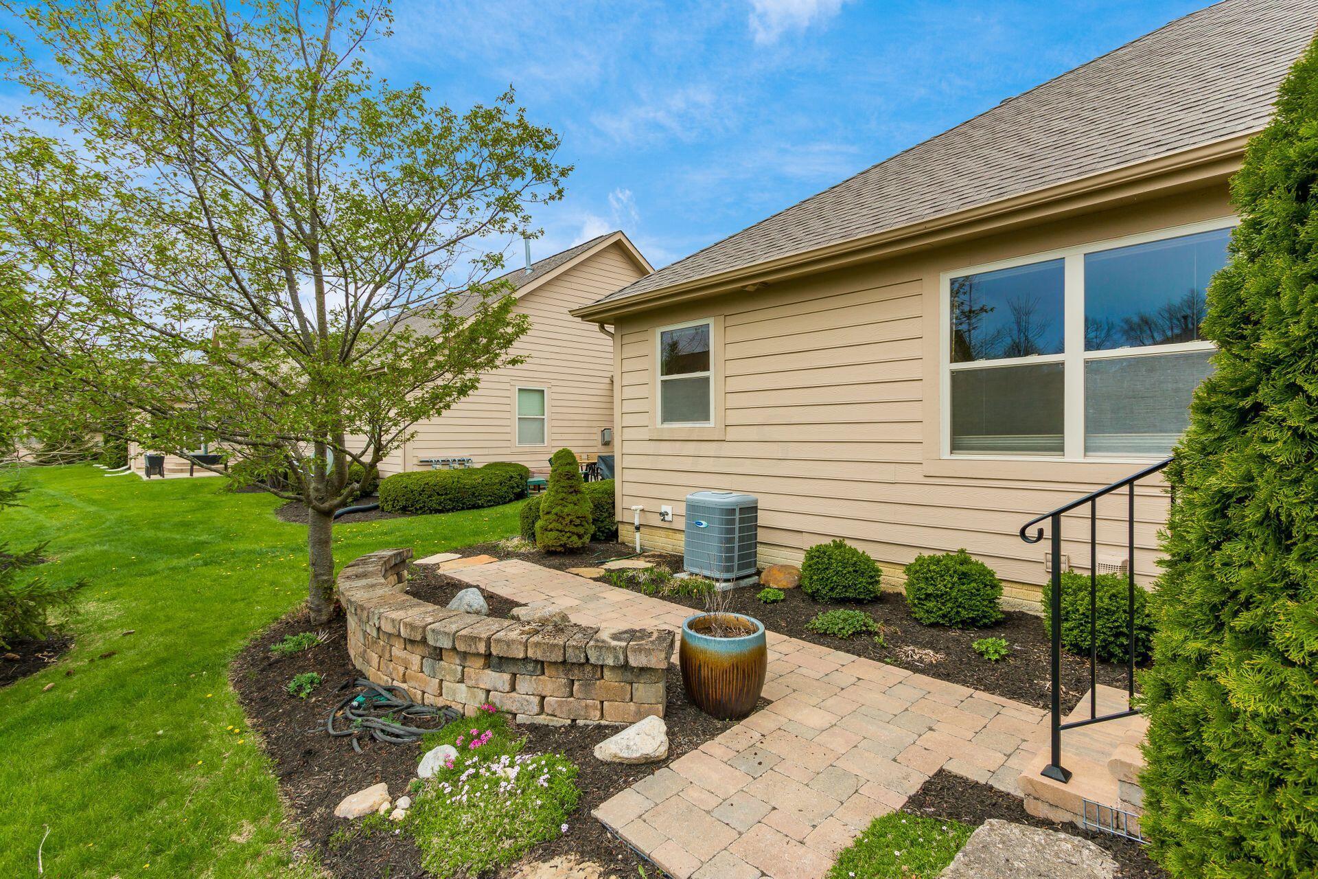 4896 Rays Circle Dublin, OH 43016 - Photo 44 of 45 New patio