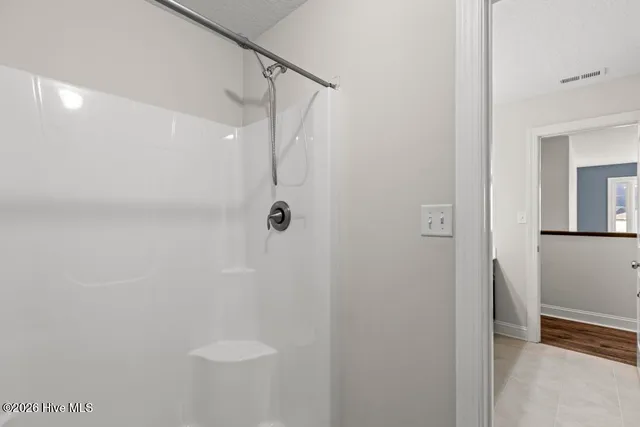 $3,100 | 613 Cray Cove, Jacksonville, NC 28546