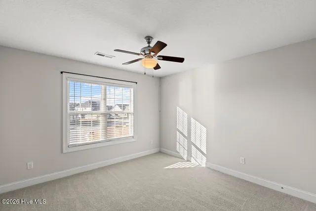 $3,100 | 613 Cray Cove, Jacksonville, NC 28546