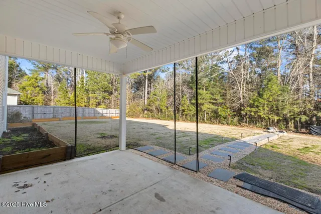 $3,100 | 613 Cray Cove, Jacksonville, NC 28546