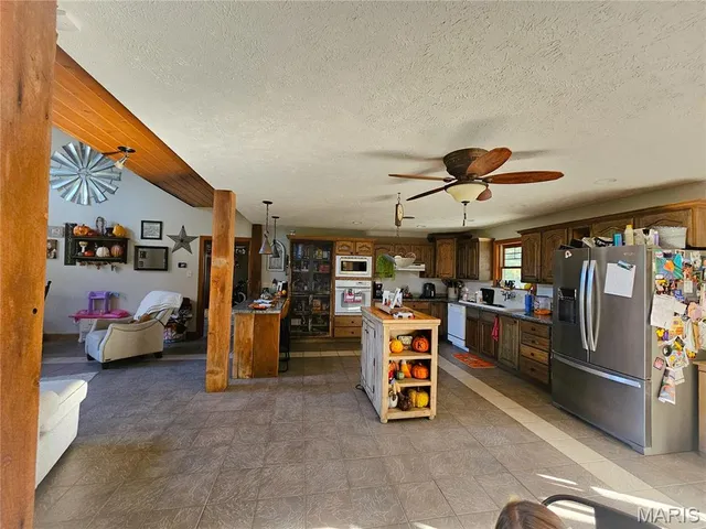 $549,000 | 3330 Highway 149, Royalton, IL 62983