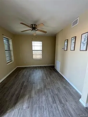 $650 | 1109 Jackson Street, Unit 1 3 4, Zapata, TX 78076