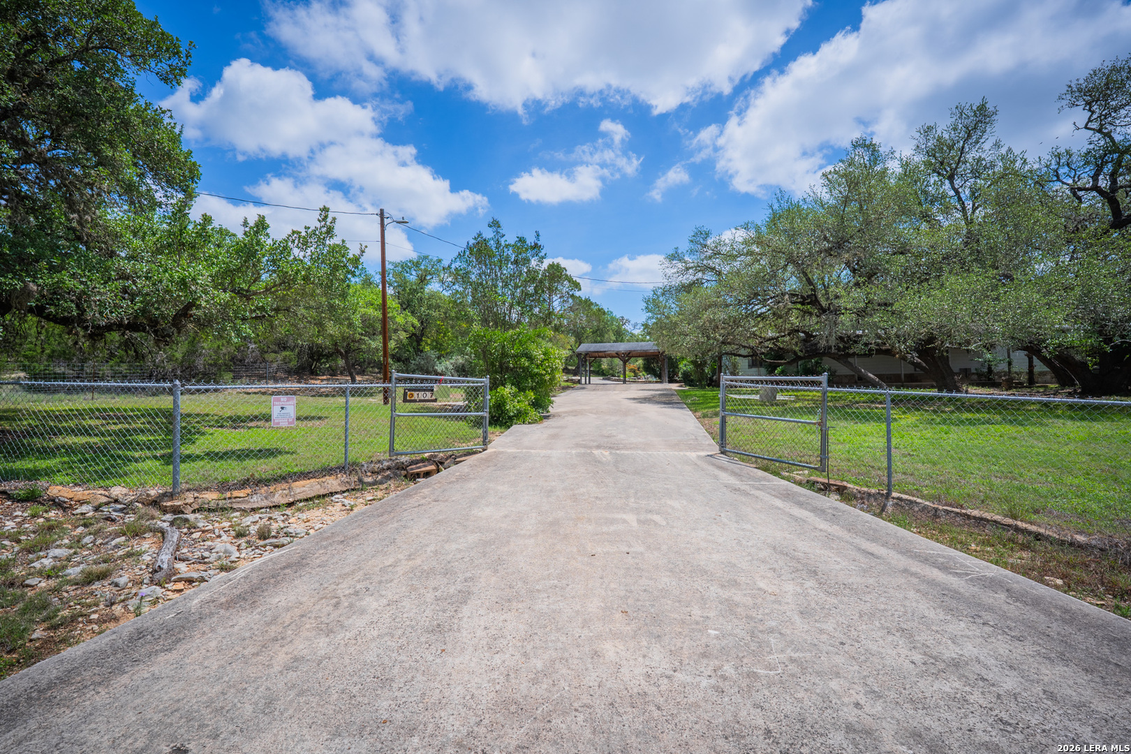 107 Sun Valley Drive Spring Branch, TX 78070 - Photo 3 of 49