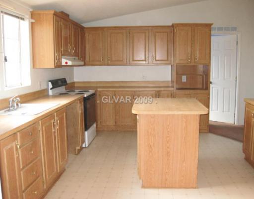 4780 West Rancho Road Pahrump, NV 89048 - Photo 4 of 15 Kitchen.