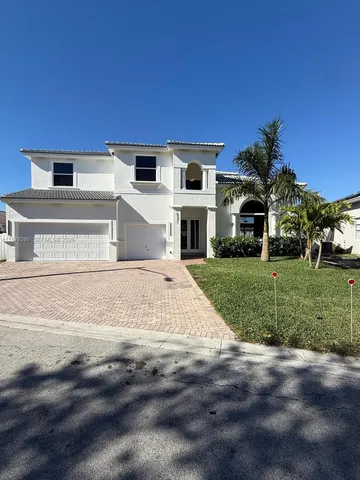 $11,999 | 5371 Southwest 32nd Street, Fort Lauderdale, FL 33312