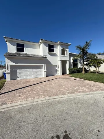 $11,999 | 5371 Southwest 32nd Street, Fort Lauderdale, FL 33312