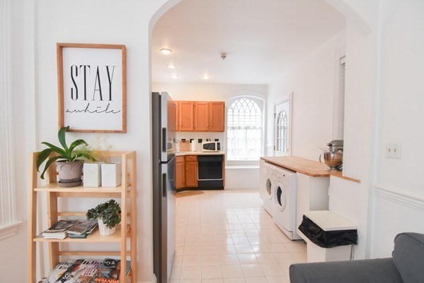 6 Perry Street, Unit 3 Brookline, MA 02445 - Photo 1 of 17