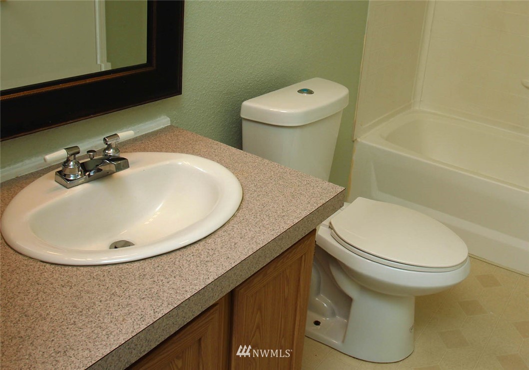 825 Winlock-Vader Road Winlock, WA 98596 - Photo 14 of 17