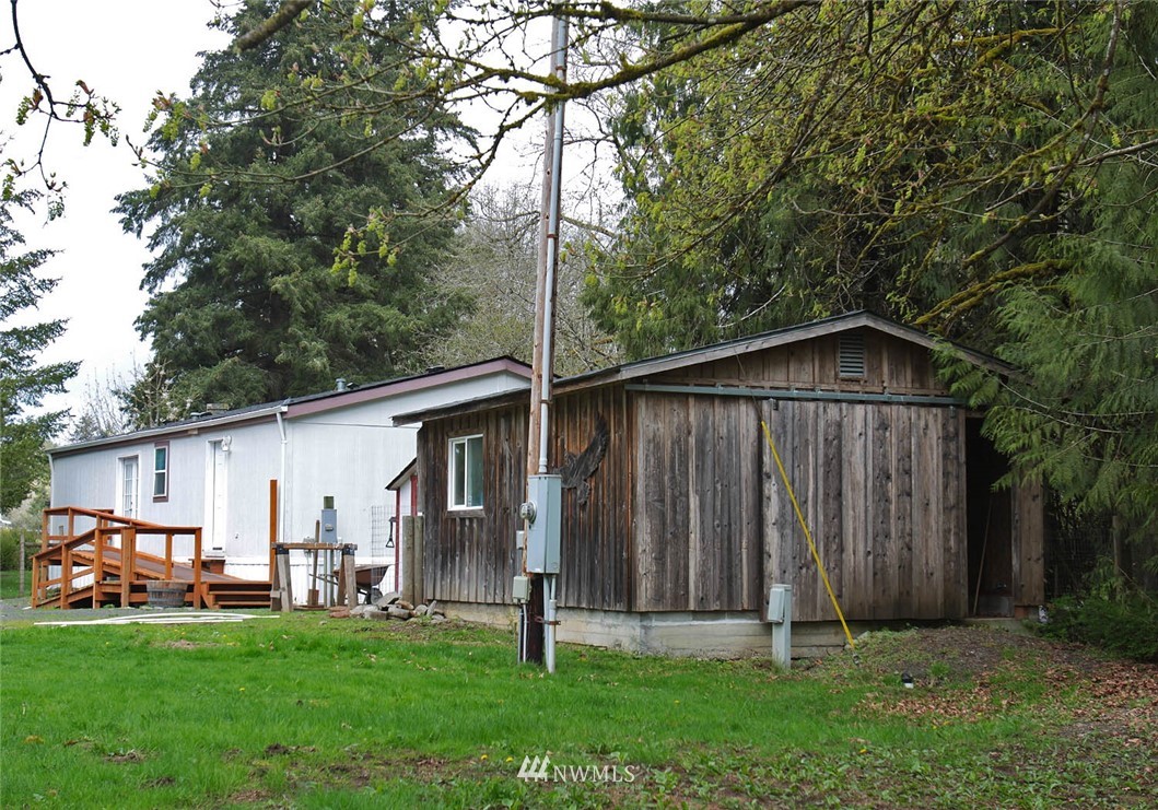 825 Winlock-Vader Road Winlock, WA 98596 - Photo 3 of 17