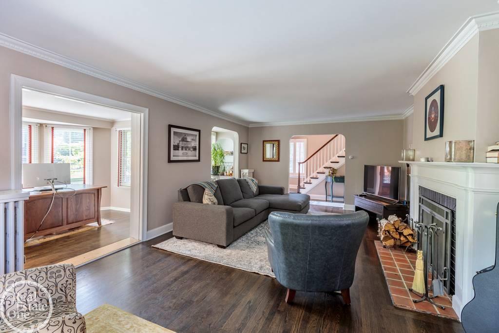 269 McMillan Road Grosse Pointe, MI 48236 - Photo 8 of 42