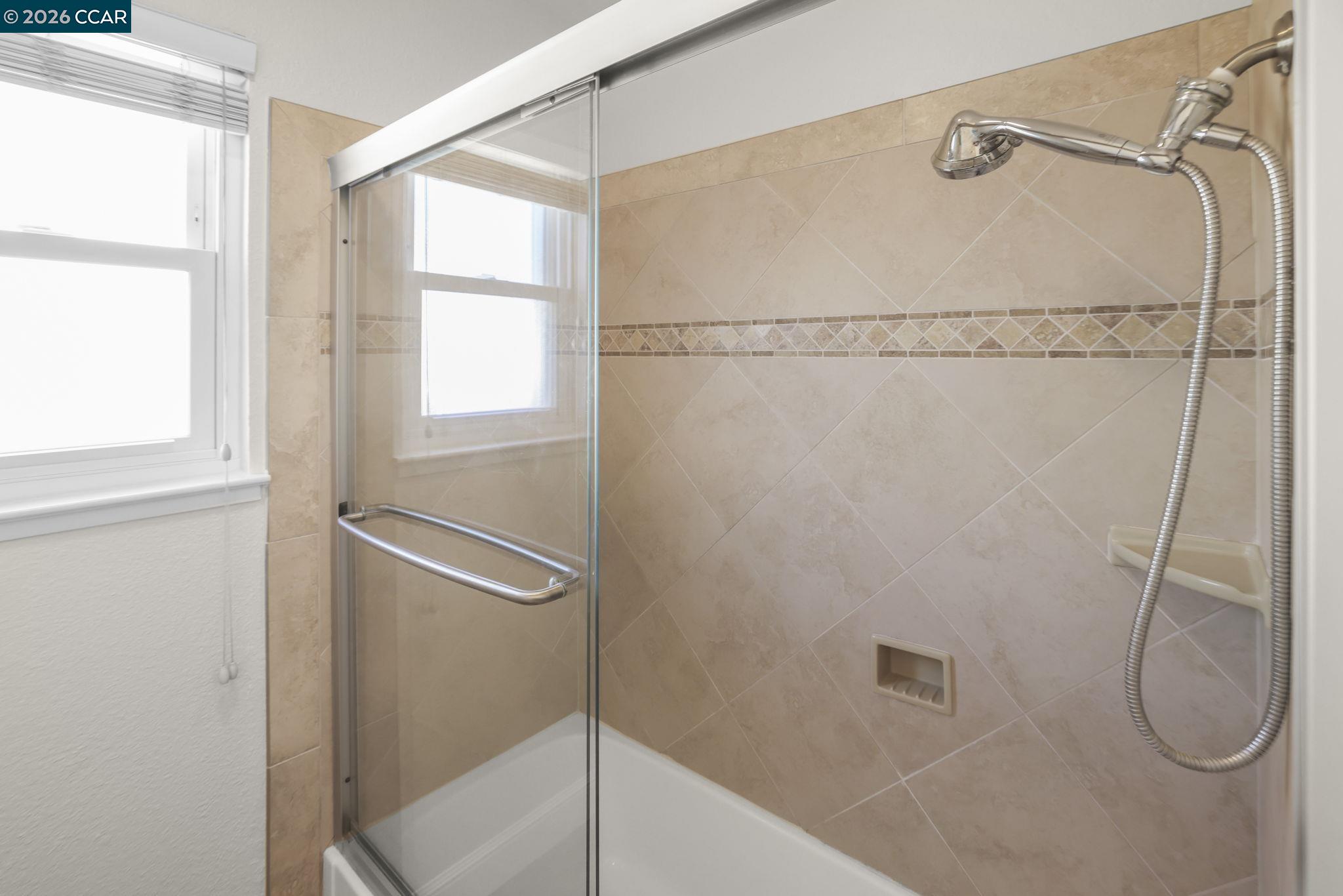 1431 Ridgewood Drive Martinez, CA 94553 - Photo 26 of 32