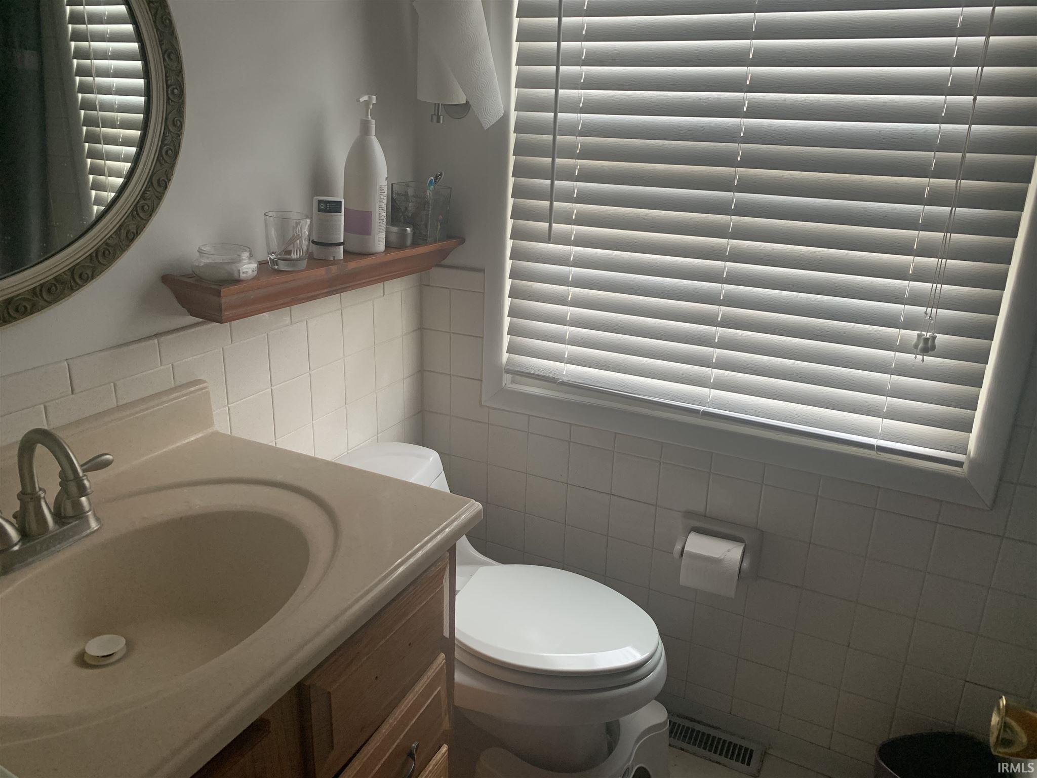 412 South Rambler Road Muncie, IN 47304 - Photo 8 of 16