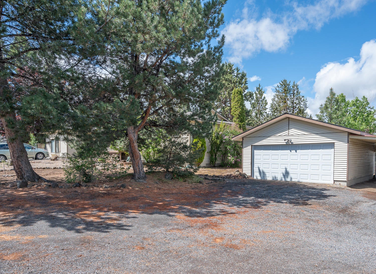 63651 Boyd Acres Road Bend, OR 97701 - Photo 27 of 30 _63651 Boyd Acres - MLS-9130