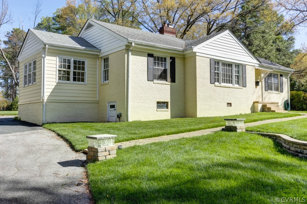 7702 Sunderland Road Henrico, VA 23229 - Photo 1 of 18 Gallery Image 1