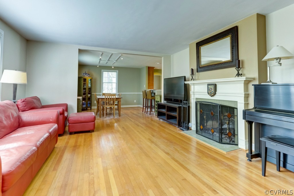 7702 Sunderland Road Henrico, VA 23229 - Photo 3 of 18 Gallery Image 3