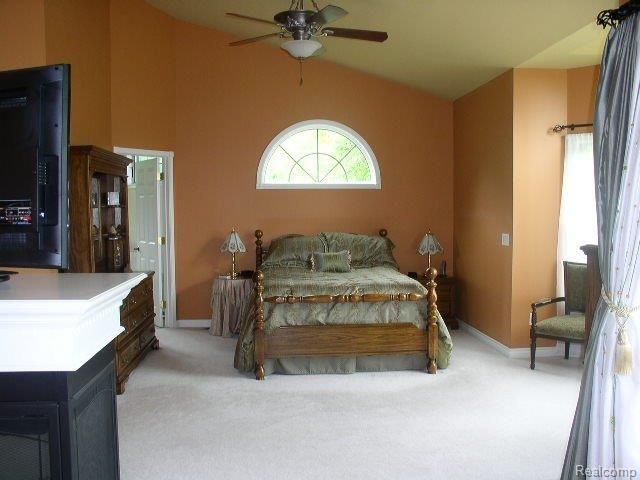 9171 Liscom Road Goodrich, MI 48438 - Photo 11 of 25 Huge Master Bedroom.JPG