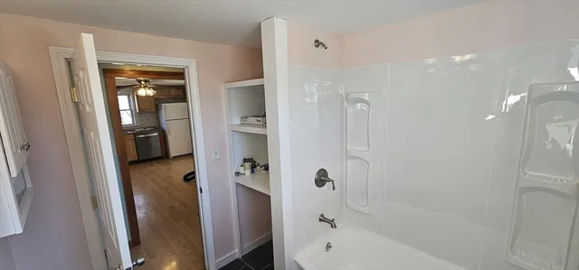 $2,100 | 123 Scott Street, Unit 2, Attleboro, MA 02703