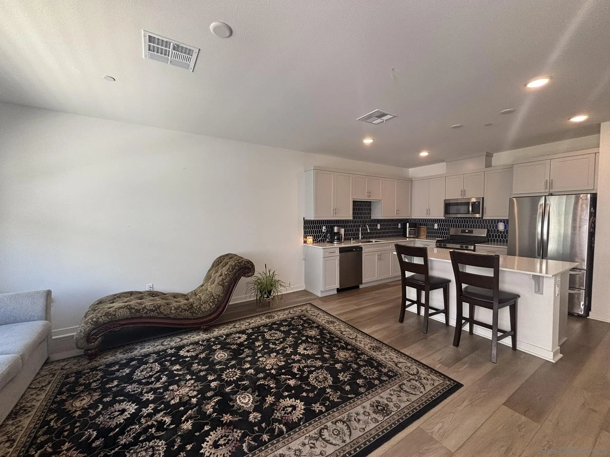 312 Zest Lane Fallbrook, CA 92028 - Photo 6 of 26
