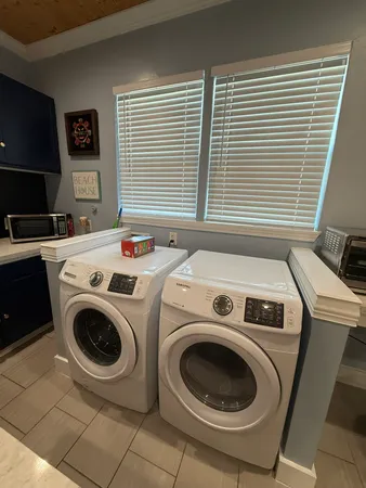 $1,900 | 2312 37th Street, Galveston, TX 77550