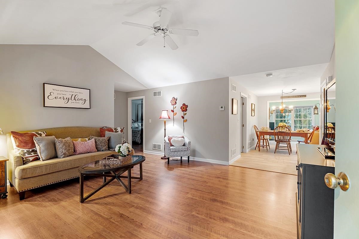 5 Madeleine Court Hudson, NH 03051 - Photo 27 of 31