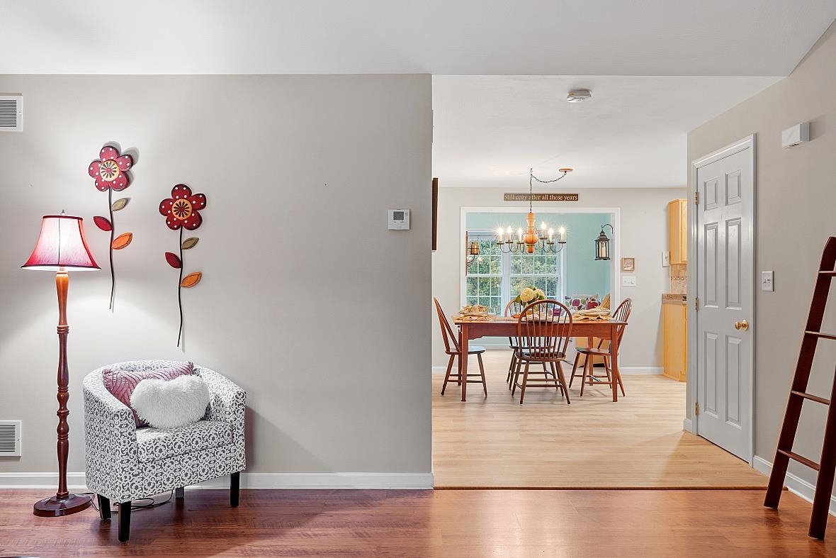 5 Madeleine Court Hudson, NH 03051 - Photo 29 of 31