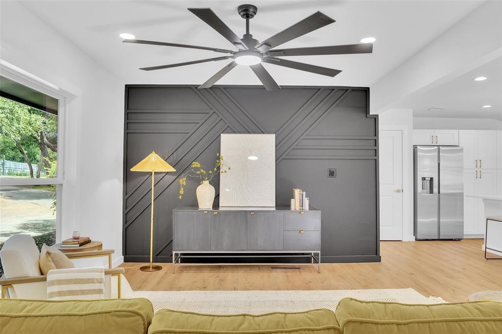 3500 Northland Drive Austin, TX 78731 - Photo 12 of 32 a living room with furniture and a large window