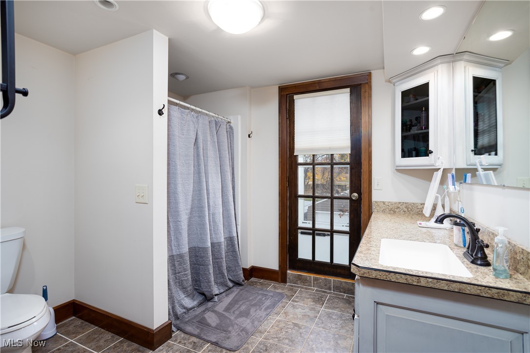 2013 Cleveland Road Wooster, OH 44691 - Photo 21 of 23 Gallery Image 21