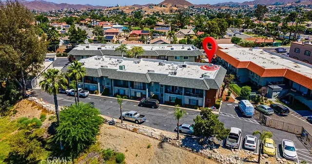 $319,000 | 31850 Railroad Canyon Road, Canyon Lake, CA 92587