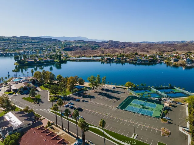 $319,000 | 31850 Railroad Canyon Road, Canyon Lake, CA 92587