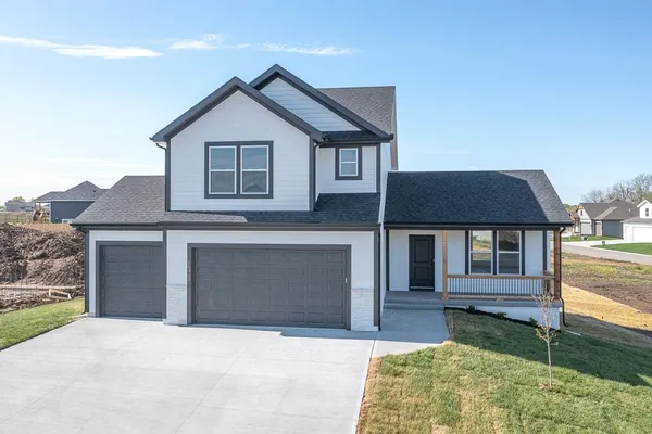 $409,950 | 1410 North 157th Lane, Basehor, KS 66007