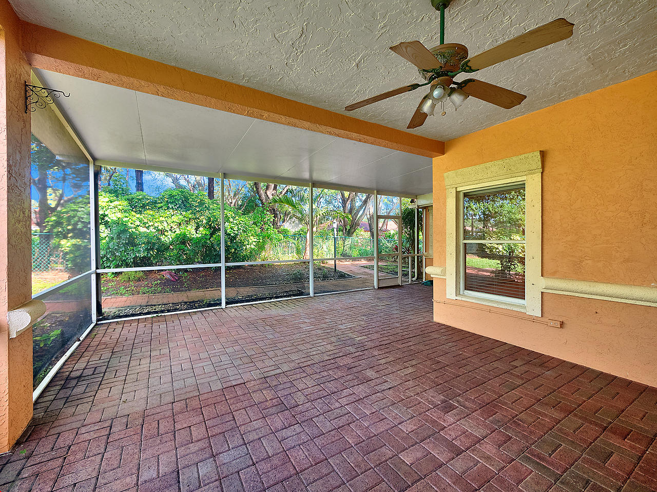 8059 Via Hacienda Riviera Beach, FL 33418 - Photo 14 of 18 Screened Patio