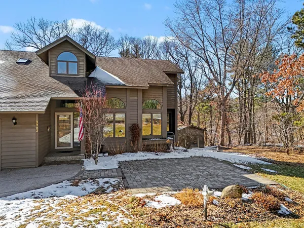 $749,950 | 9983 Arcola Court North, Stillwater, MN 55082