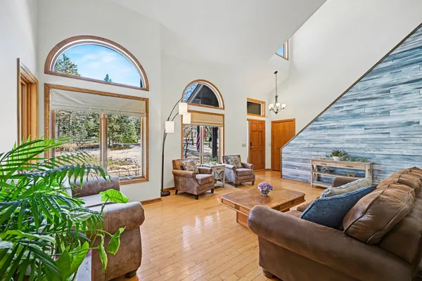 $749,950 | 9983 Arcola Court North, Stillwater, MN 55082