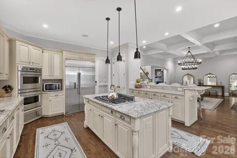 $2,100,000 | 8304 Marcliffe Court, Waxhaw, NC 28173