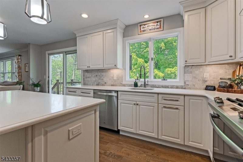 1 Waters Edge Drive Sparta, NJ 07871 - Photo 12 of 48