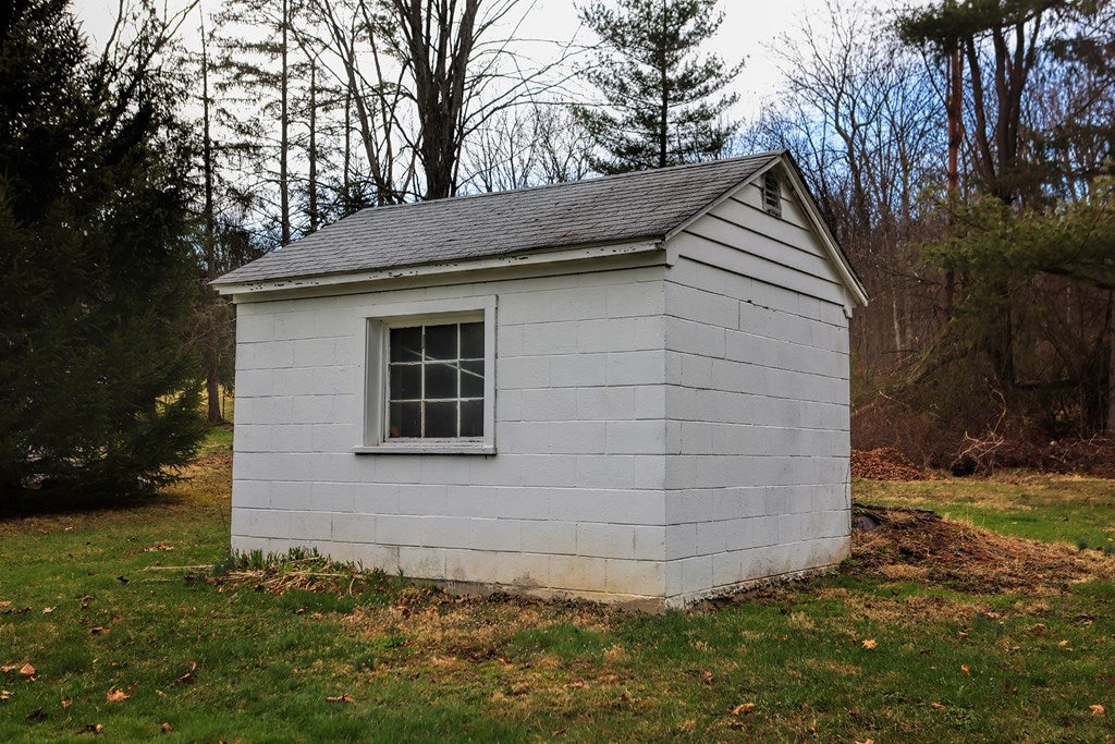 10408 Raystown Road Huntingdon, PA 16652 - Photo 8 of 50 Gallery Image 8