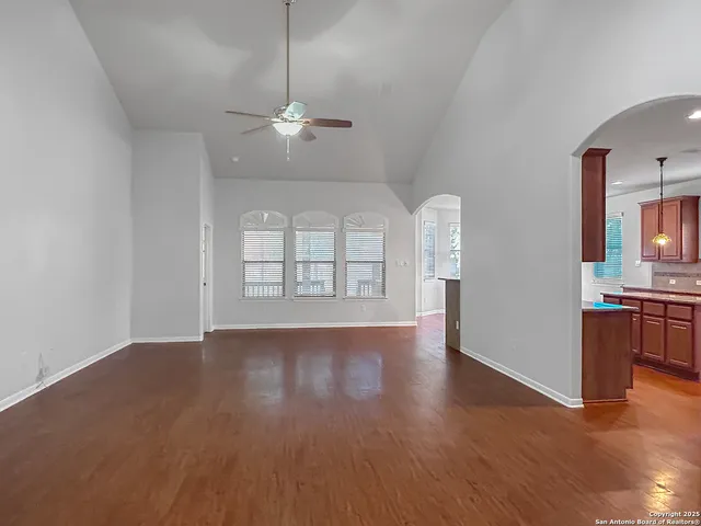 $2,000 | 845 Mesa Verde, Schertz, TX 78154