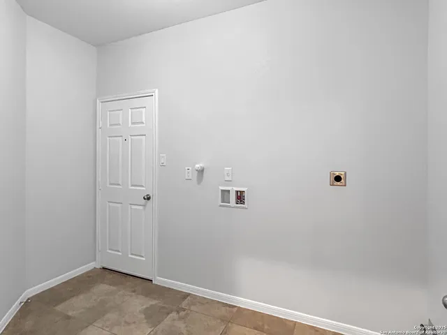 $2,000 | 845 Mesa Verde, Schertz, TX 78154