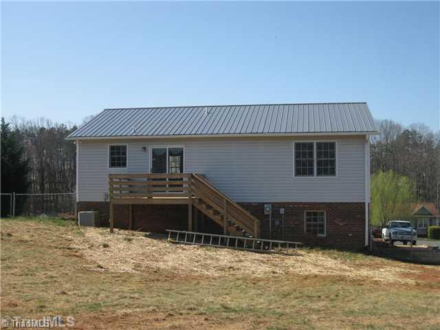 1080 Capella Ridge Road King, NC 27021 - Photo 2 of 8 Exterior Back.