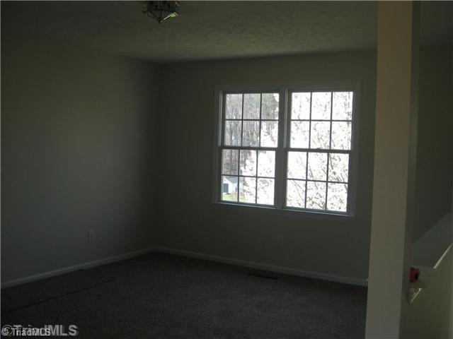 1080 Capella Ridge Road King, NC 27021 - Photo 6 of 8 Living Room.