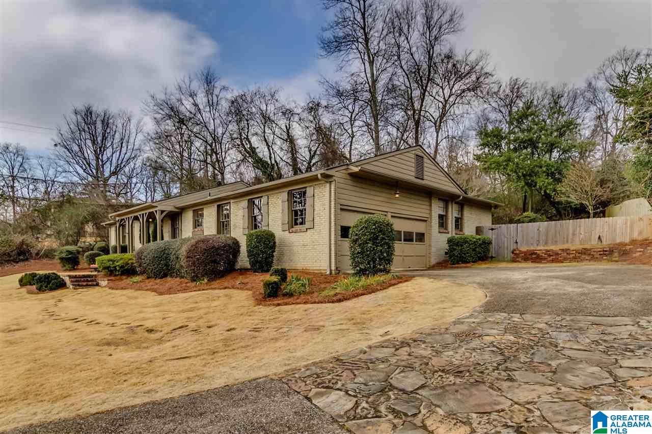 2748 Smyer Road Birmingham, AL 35209 - Photo 4 of 46