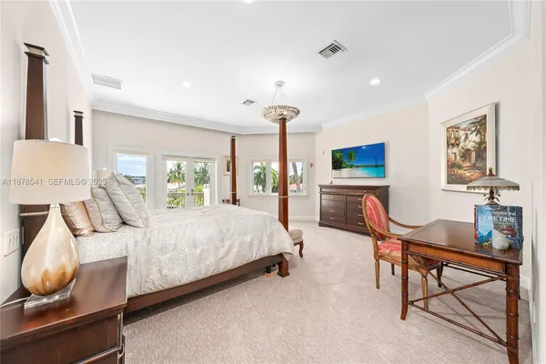 $5,249,000 | 2770 Northeast 23rd Street, Pompano Beach, FL 33062