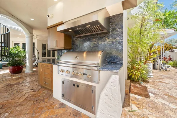 $5,249,000 | 2770 Northeast 23rd Street, Pompano Beach, FL 33062