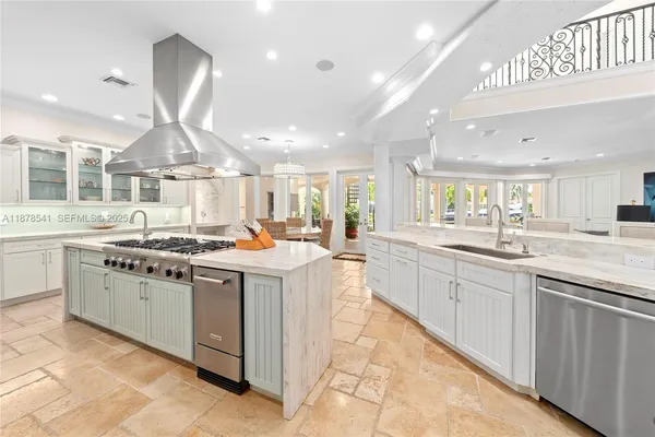 $5,249,000 | 2770 Northeast 23rd Street, Pompano Beach, FL 33062